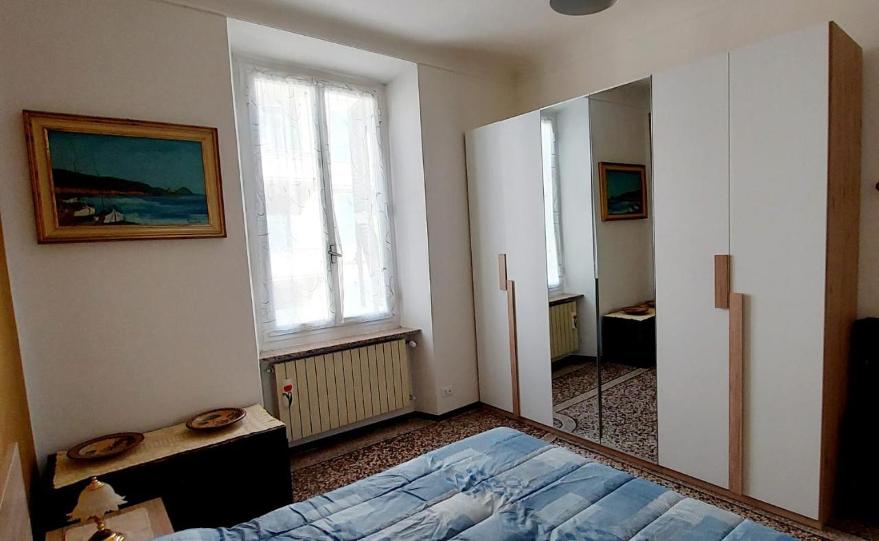 Ca' Mariuccia. Appartamento A Un Passo Dal Mare Σαβόνα Εξωτερικό φωτογραφία
