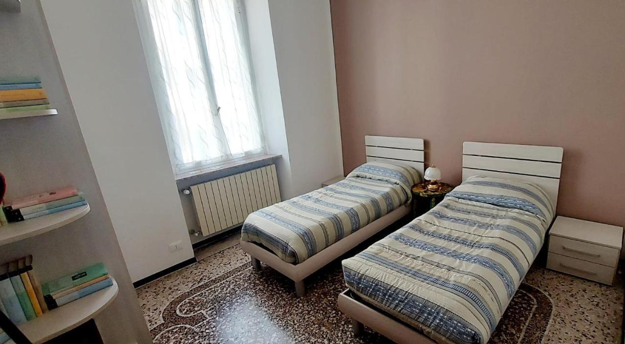 Ca' Mariuccia. Appartamento A Un Passo Dal Mare Σαβόνα Εξωτερικό φωτογραφία