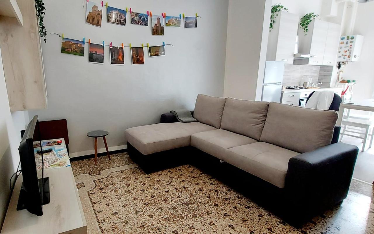Ca' Mariuccia. Appartamento A Un Passo Dal Mare Σαβόνα Εξωτερικό φωτογραφία